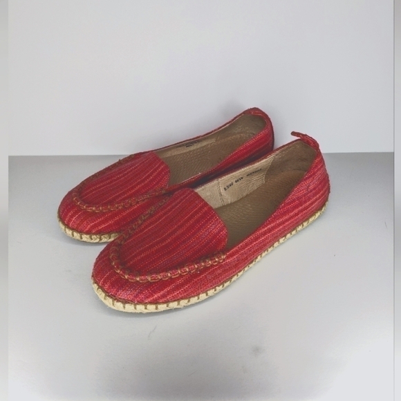 Born Shoes - BORN ESPADRILLE RED FLATS 8.5 SITTON MOC TOE SLIP ON SHOES LOAFER TEXTILE COMFY